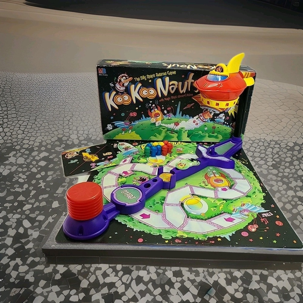 Milton Bradley 1995 KooKooNauts The Silly Space Rescue Game 75% Complete-‎ Rare